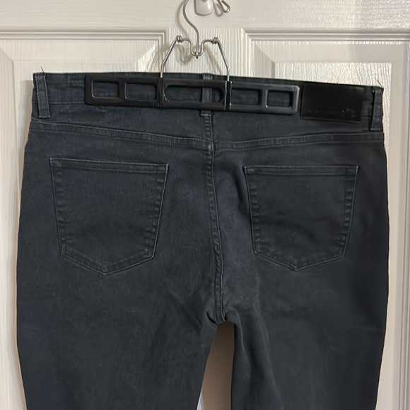 English Laundry 36/30 x 28” Inseam. Blue. Stone Wash Look Jeans. Men’s. Like New - Picture 5 of 9